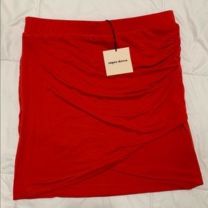 Super Down size M red tulip skirt